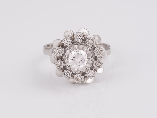 Auktion 146<br>DIAMANT RING