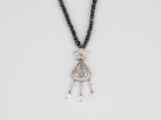 Auktion 146<br>GILAN DIAMANT COLLIER