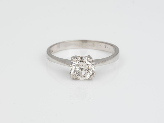 Auktion 146<br>BRILLANT RING