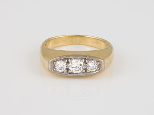 Auktion 146<br>BRILLANT RING