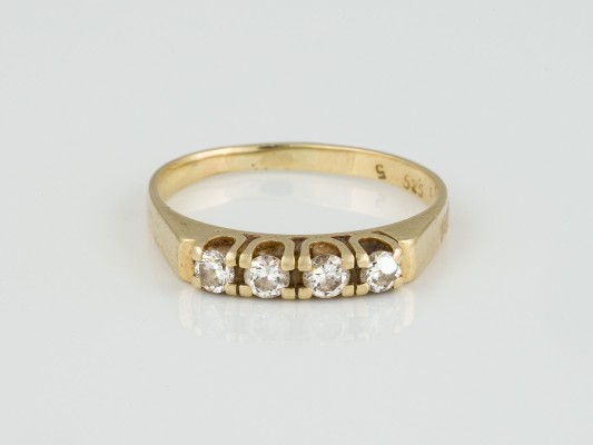 Auktion 146<br>BRILLANT RING