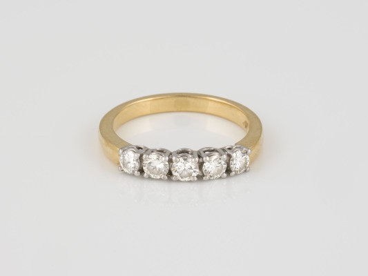 Auktion 146<br>BRILLANT RING