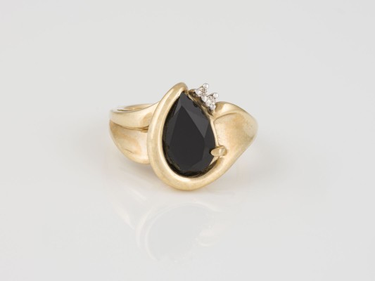 Auktion 146<br>SAPHIR DIAMANT RING