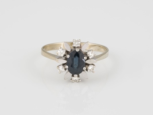 Auction 146<br>SAPHIR BRILLANT RING