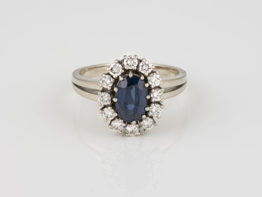 Auction 146<br>SAPHIR RING