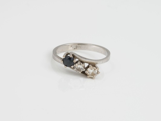 Auction 146<br>SAPHIR RING