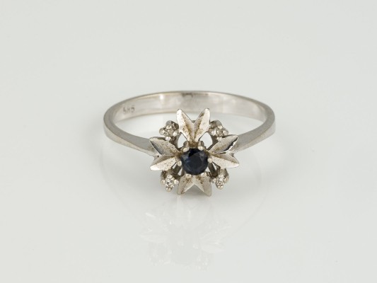 Auction 146<br>SAPHIR RING