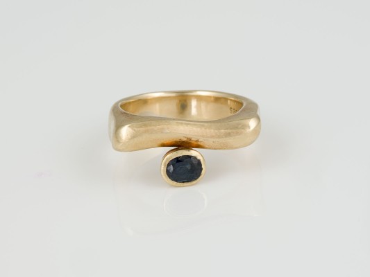 Auction 146<br>SAPHIR RING