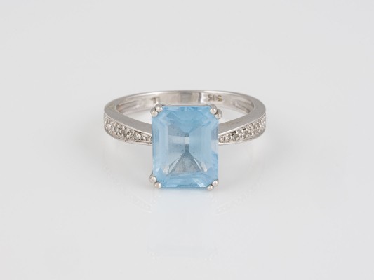 Auction 146<br>TOPAS RING