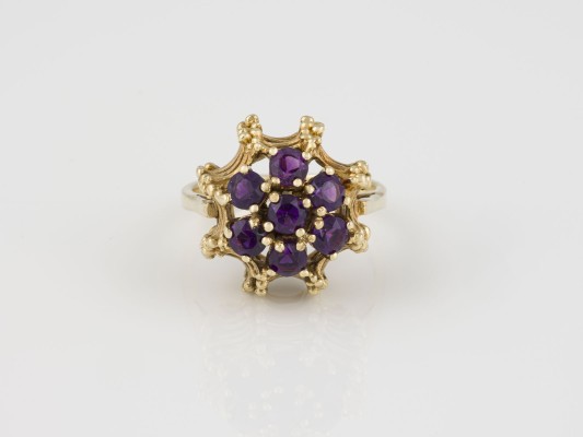 Auktion 146<br>AMETHYST RING