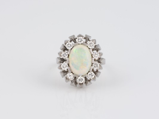 Auktion 146<br>OPAL RING