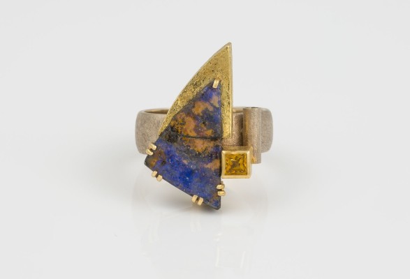 Auktion 146<br>BOULDEROPAL RING