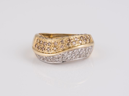 Auktion 146<br>DIAMANT RING