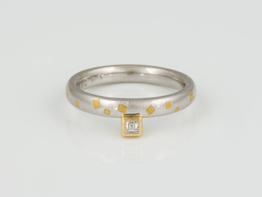 Auktion 146<br>DIAMANT RING