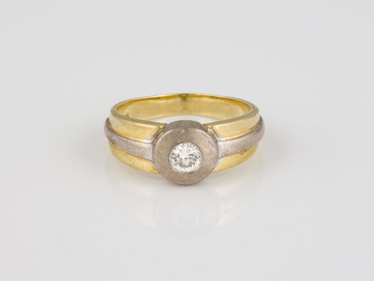 Auktion 146<br>BRILLANT RING