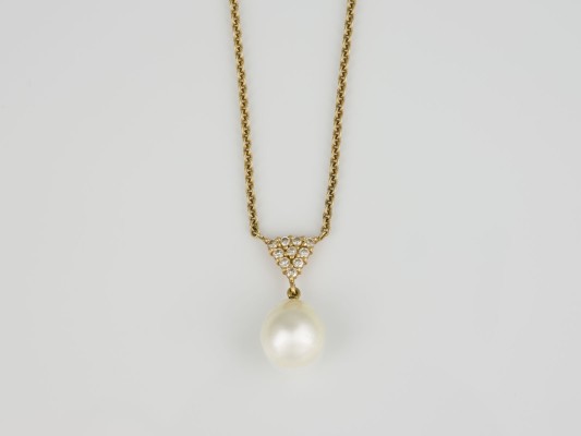 Auktion 146<br>PERLEN BRILLANT COLLIER