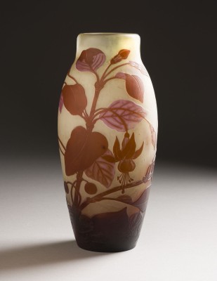 Auktion 146<br>VASE MIT FUCHSIA