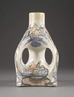 Auktion 146<br>JUGENDSTIL-HENKELVASE