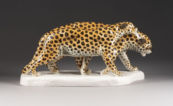 Auction 146<br>GROSSE GRUPPE 'LEOPARDENPAAR'