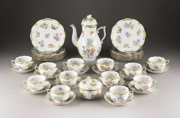 Auction 146<br>38-TEILIGES KAFFEESERVICE 'VICTORIA'