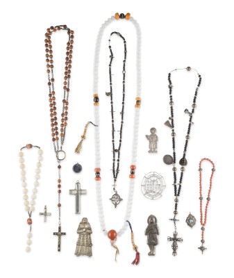 Auction 146<br>KONVOLUT RELIGIÖSE SAMMLUNGSOBJEKTE